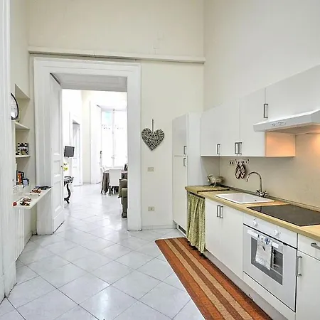 Sleeps 6 Wifi Apartment *