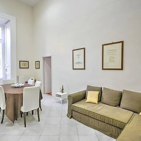 Apartment Sleeps 6 Wifi Naples