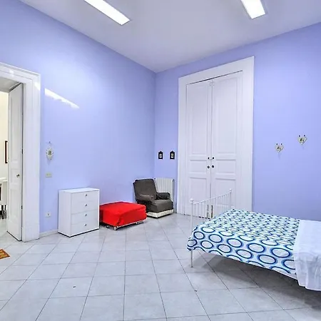 Sleeps 6 Wifi * Naples